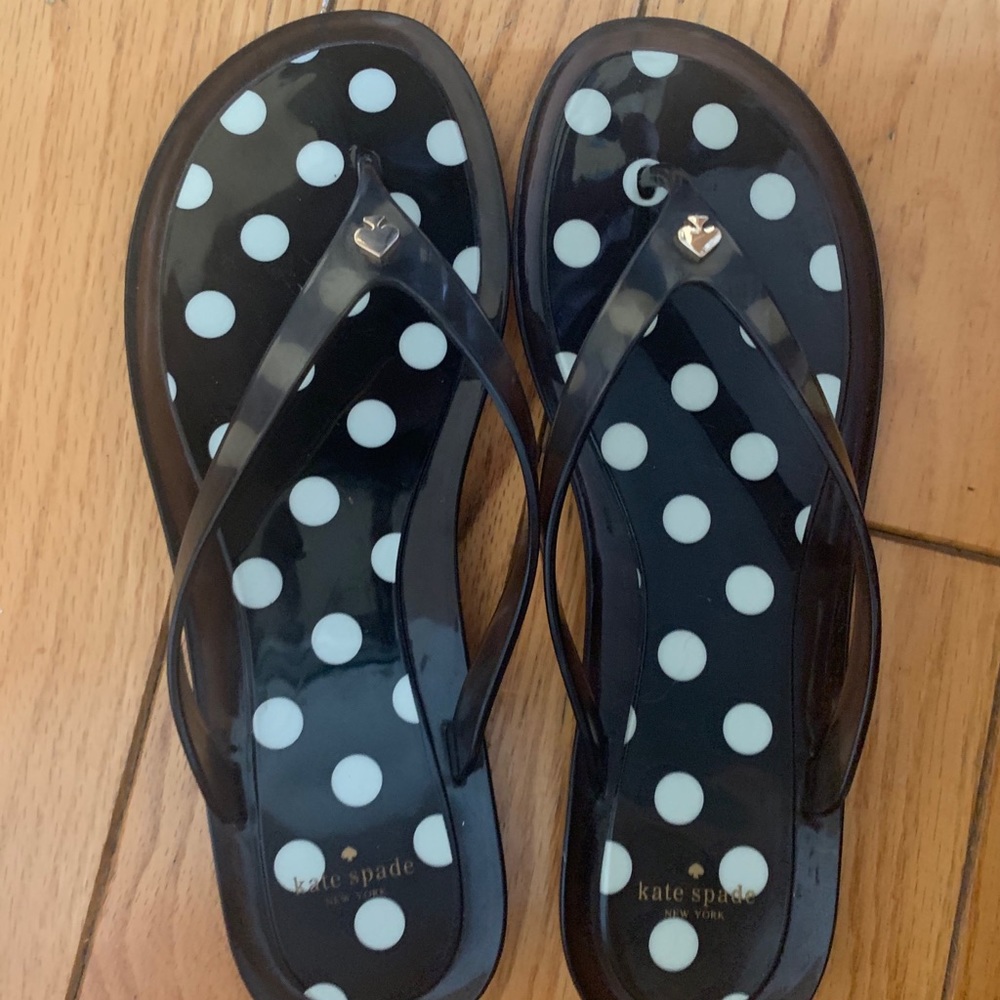 Kate Spade 8.5 polkadot jelly saddles 🖤